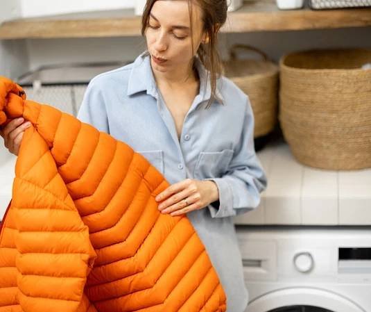 praní péřového obleční