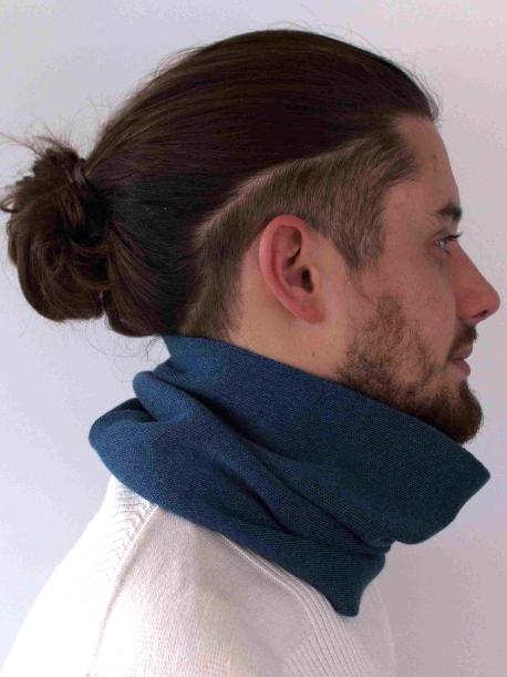     Nákrčník Sherpa TORRES indigo mel